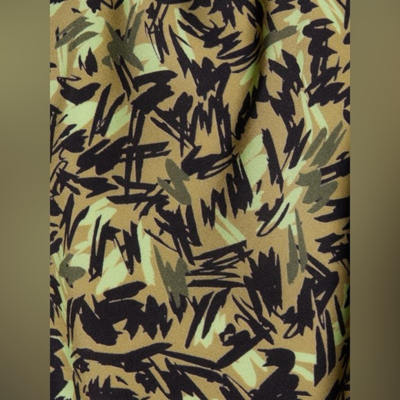 Saks Fifth Avenue Slim Fit Abstract Leaf Camp Shirt - Picture 5 of 9